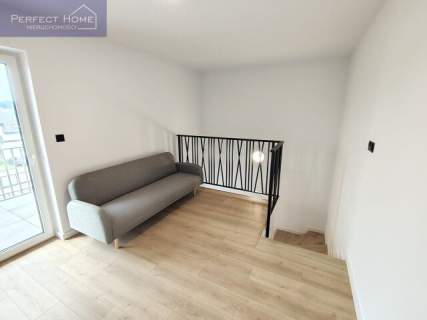 Apartament 4 pokojowy pod klucz , na zamkniętym osiedlu.