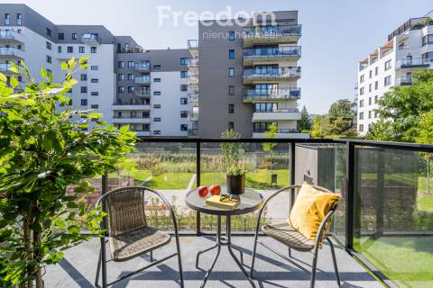 Nowe, studio, Kierbedzia, balkon, garaż