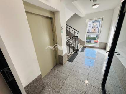 2POK na Jagodnie, balkon, garaż