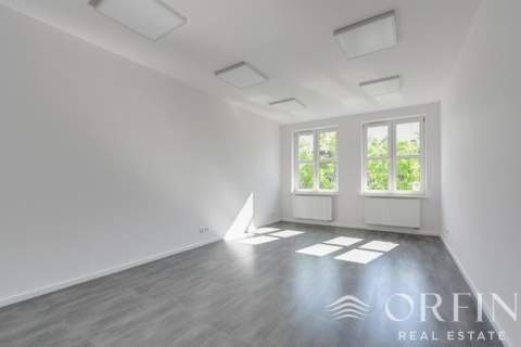 Lokal biurowy-Gdynia Centrum-90 m2-5700 zł, wysoki