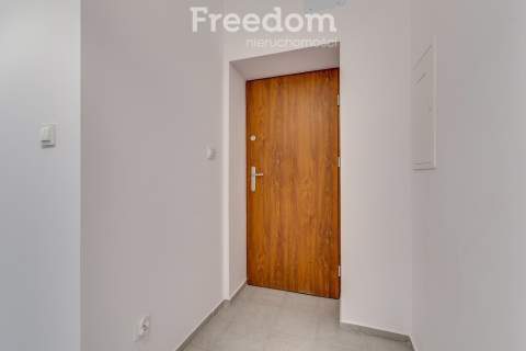 Dwa pokoje po remoncie obok Punktu 44