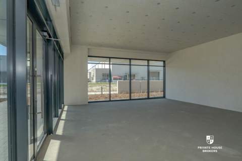 Narożny lokal z ogródkiem Centralna 93 miw