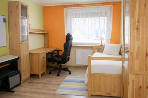 ul. Komandorska Gdynia 86,95 m 2 miejsca w hali
