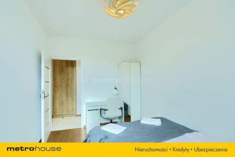 Miejski apartament z balkonem, przy Żeligowskiego