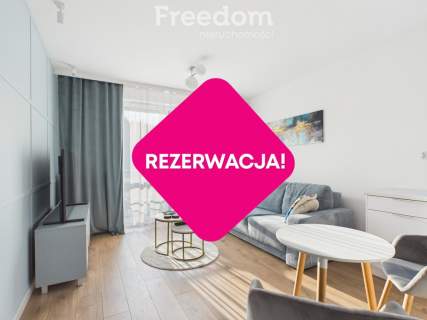 Jasne mieszkanie z balkonem i garażem
