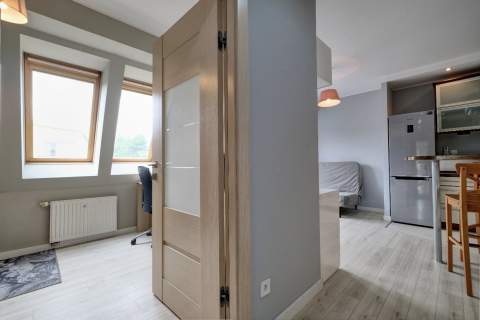 3 pokojowe, balkon, klimatyzacja,zamknięte osiedle