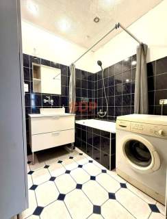 3 pokoje 90,5 m2 Kamienica Balkon