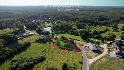 Malowniczo położona działka 800 m2 z MPZP