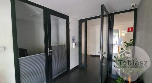 Budynek 468 m2 plac 1244 m2/super ekspozycja