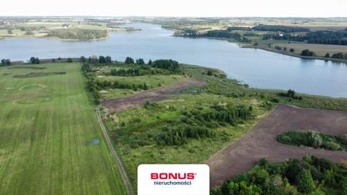 Działka budowlana z linią brzegową jez. Blanki