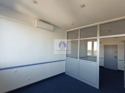 Praga Południe lokal biurowy 67,50 m2 do wynajęcia