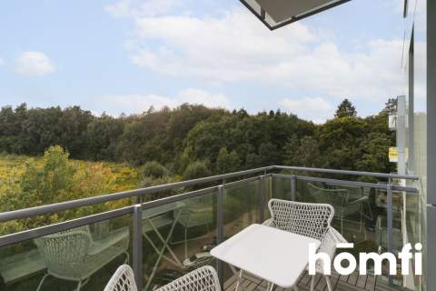 Gdynia Strzelców. Apartament z widokiem na las