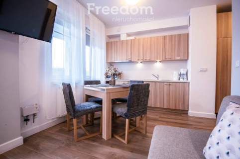 Słoneczny Apartament przy morzu z garażem