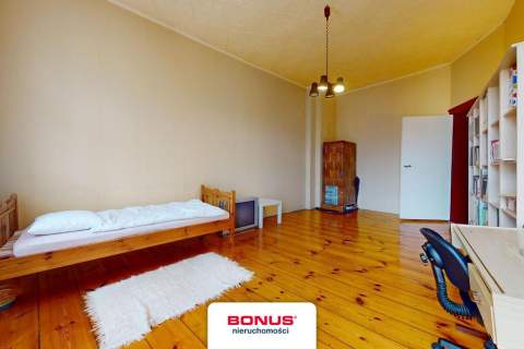 3-pokojowe mieszkanie z balkonem