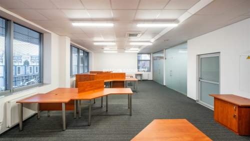 Powierzchnia biurowa z parkingiem - 250m2