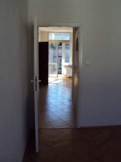 DWUPOKOJOWE MIESZKANIE - UL. ŚW KINGI - 33 M2