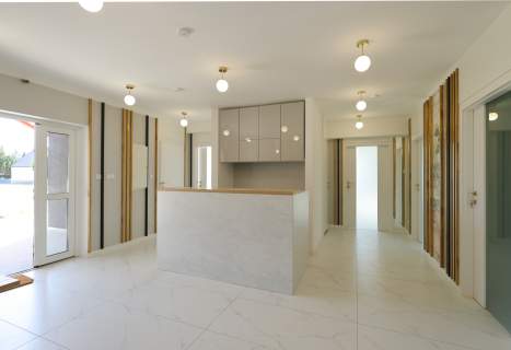 Gabinet 13,0m2 w nowej przychodni w Nadolicach Wielkich