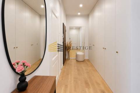 Elegancki apartament z ogrodem