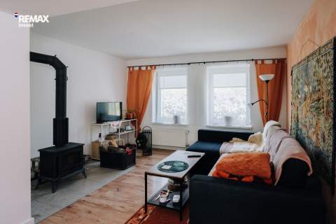 Urokliwy dom w Łazach 75m2 strych do adaptacji