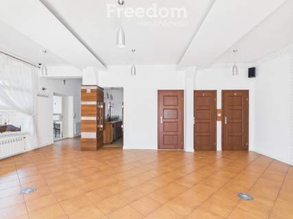 Lokal usługowy 157 m2 z ogródkiem, Borki, Zegrze