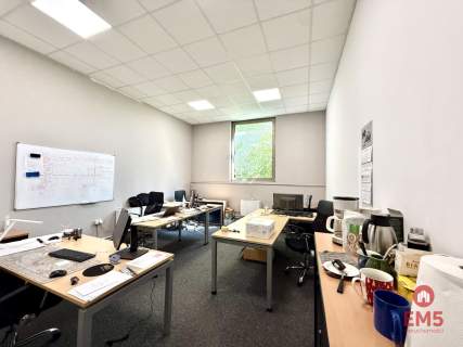  HALA MAGAZYNOWA POWIERZCHNIA 300 m2 