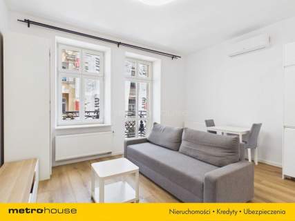 Apartament w ścisłym Centrum z balkonem, winda