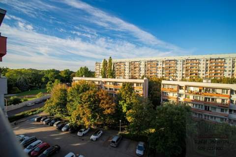 Z tarasem i oddzielną kuchnią 2 pokojowe Popowice