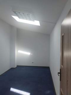 WYNAJMĘ LOKAL 210M2 4 PIĘTRO WINDA BARDZO NISKA CENA BEMOWO