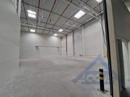 Magazyn wysokiego składowania 2500m2 Ołtarzew
