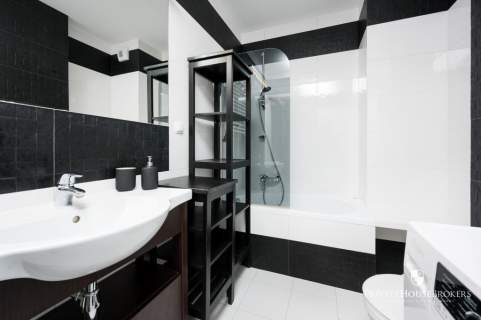 35 metrowe, komfortowe studio w Fabryce Czekolady