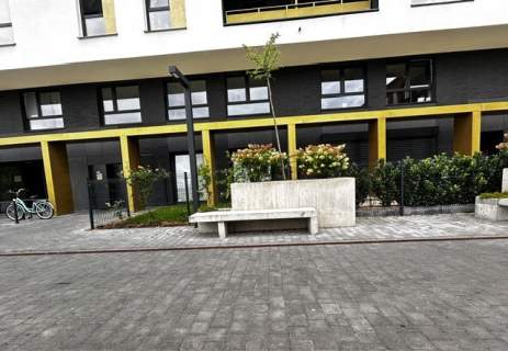 M3 V PIĘTRO GARAŻ KOMÓRKA GARDEROBA 3 BALKONY