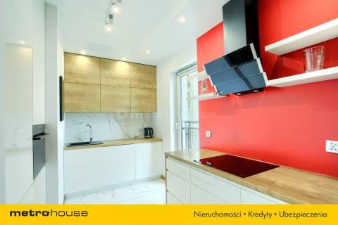 Miejski apartament z balkonem, przy Żeligowskiego