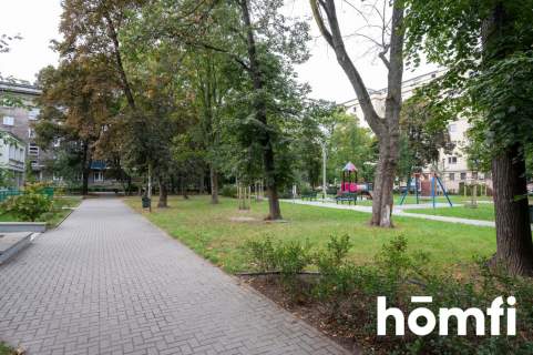 Nowa Huta, os. Hutnicze, 36m2 z balkonem.