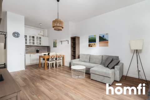 Gdynia Strzelców. Apartament z widokiem na las