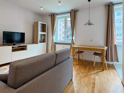 2 pokoje po remoncie w 2021 roku, centrum Gdyni