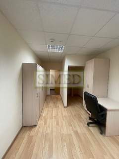 Klimat fabryczny,1 pietro,parking,ochrona,dostęp24
