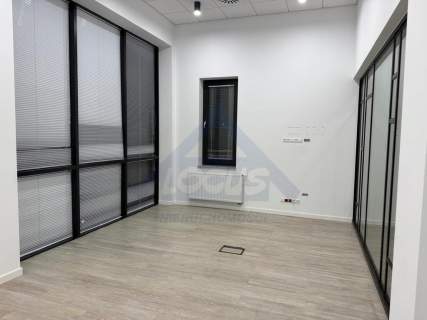 Biuro do wynajęcia Białołęka 168 m2.