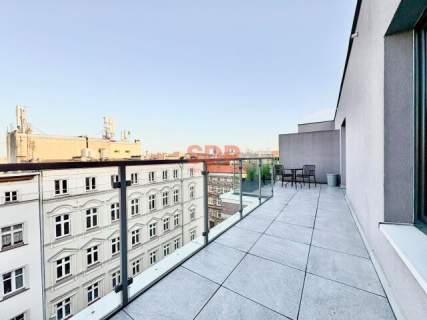 2 pokoje 20 m2 tarasu ostatnie piętro widok na Wrocław