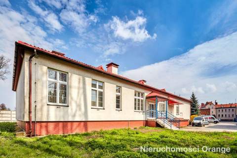 Nieruchomość na mieszkania lub akademik