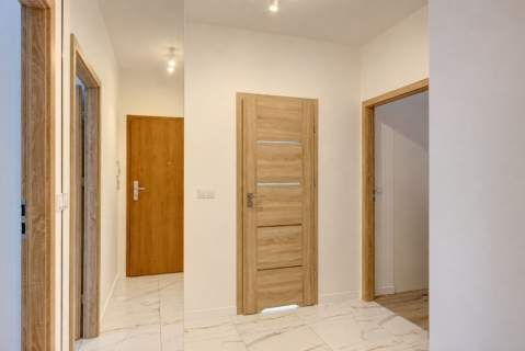 3 pok 55 m Gocław balkon 8 m garaż