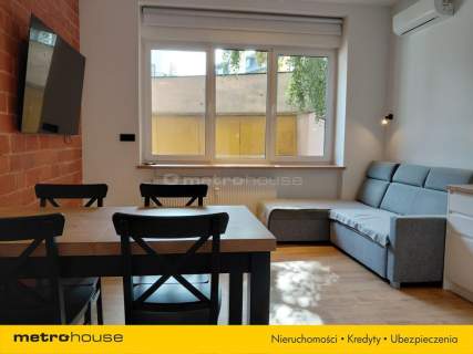77m Kamienica Centrum, 3 pokoje, parking, studio