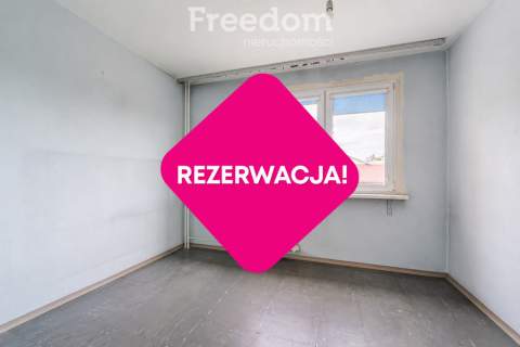 2-pokoje z dużym balkonem, piwnicą m. postojowe