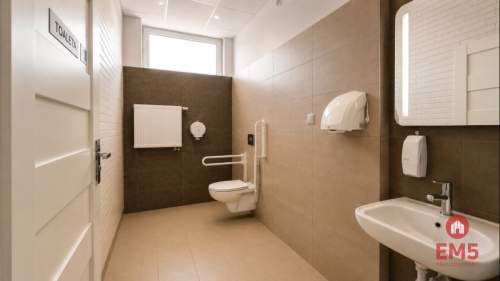Lokal 51 m2. Os. Piasta