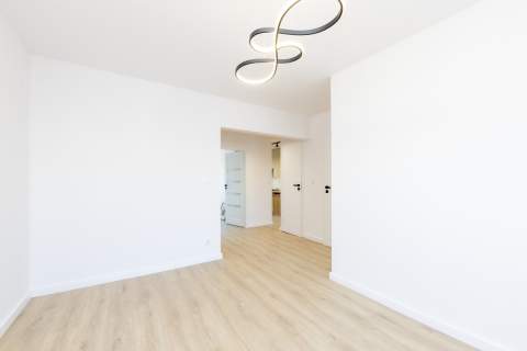 3 Pokoje Balkon Po kapitalnym remoncie