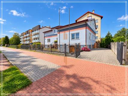 Budynek mieszkalno-usługowy 450 m 