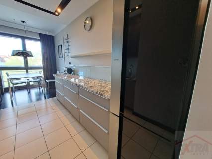 Oaza zieleni -apartament z dużym balkonem