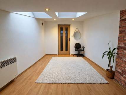 2 pok, 40 m2, ul.Batorego/Karmelicka, Stare Miasto