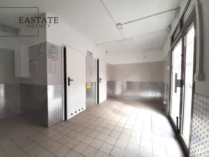 Lokal parterowy z ogródkiem 39m2 2 niezależne wejścia z gł