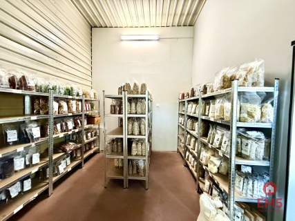  HALA MAGAZYNOWA POWIERZCHNIA 300 m2 
