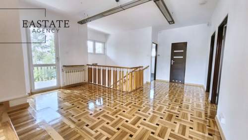 Dom biurowy/3 poziomy 240 m /7x Parking/Działka 500m2/Las B